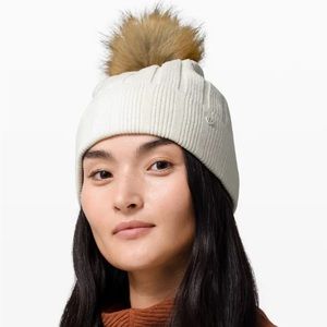 Lulu lemon beige beanie